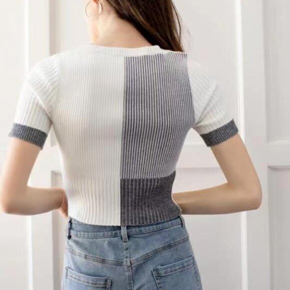 NWT J.ING Two Tone Knit Top - Picture 5 of 5